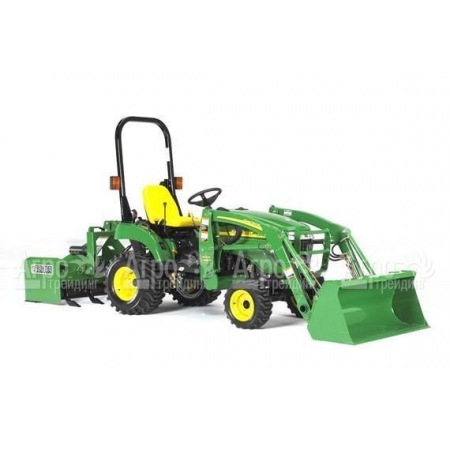 Многофункциональный минитрактор John Deere 2320 в Ижевске